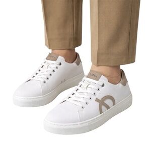 LØCI Nine White & Stone Vegan Sneakers Size 39 / US 8 NIB Sustainable Luxury